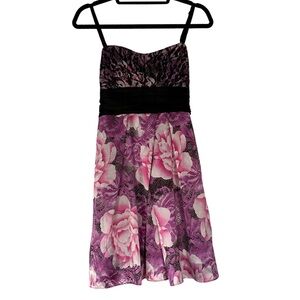 City Triangles Dress | Pink Floral with Black Lace Overlay | Size 11/12